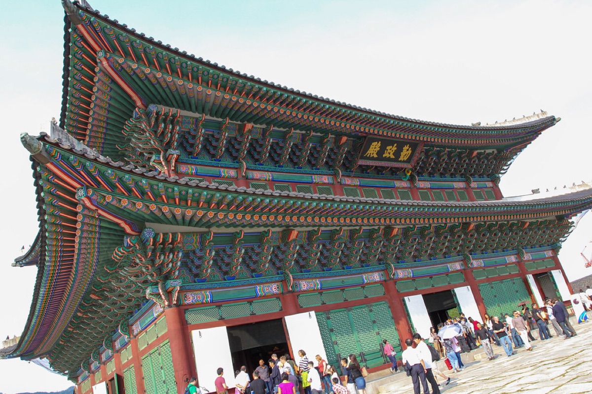 palace gyeongbokgung traditional architecture