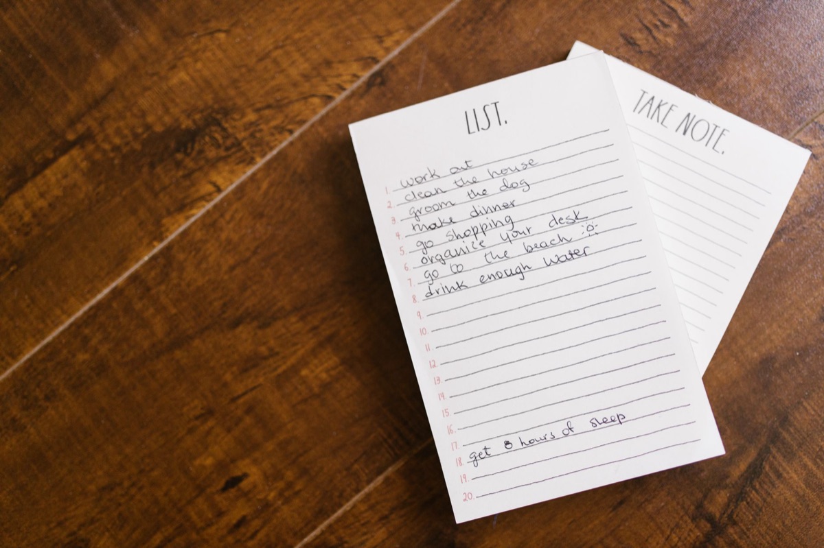 Handwritten Korean shopping list