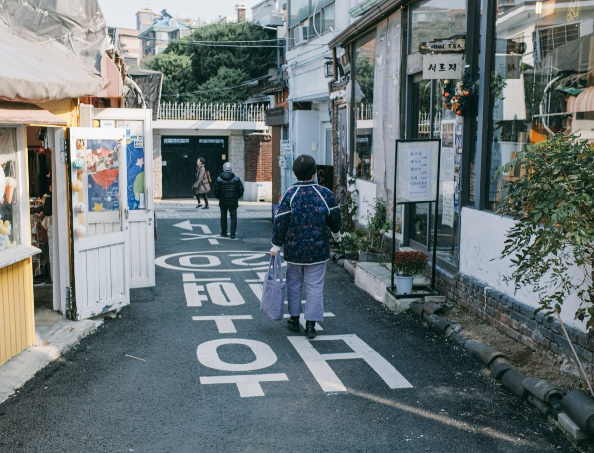セオントンの石畳と传统的建物