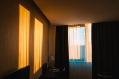Choosing Your Stay: 3 Districts for a Perfect City Trip