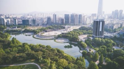 Cena e Vista: Rooftop e Mercati Notturni che Rendono Magica Seoul