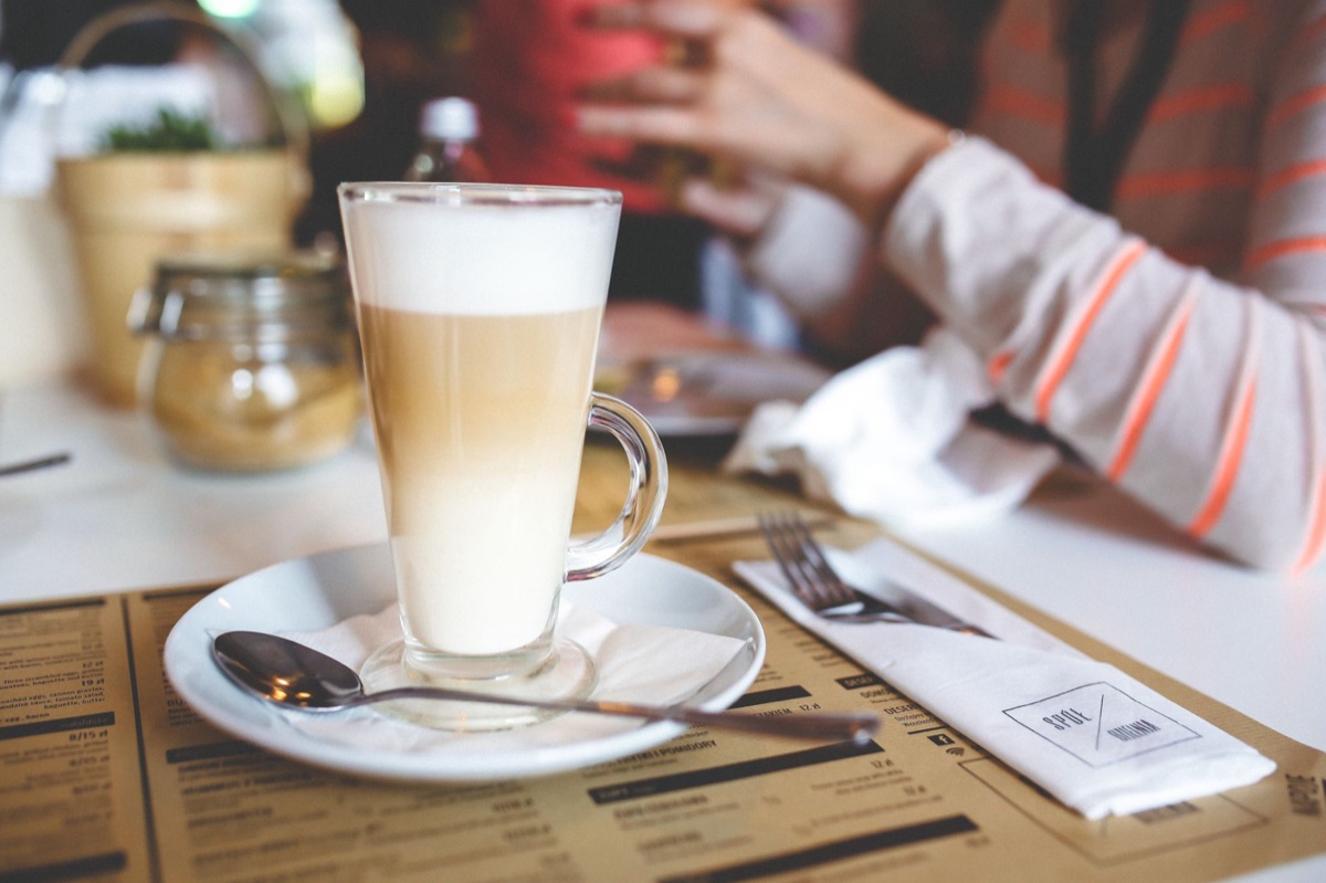 cardápio de café da manhã saudável em seoul