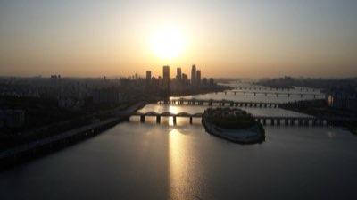 Sommer in Seoul: 30 Grad Hitze durch kühle Oasen meistern