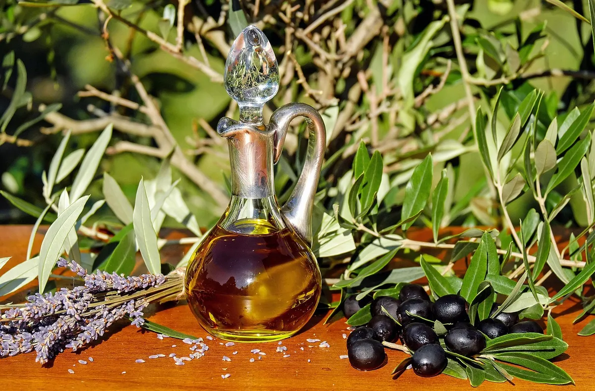 olive oil, oil, food, carafe, mediterranean, bottle, vegetable oil, healthy, container, glass container, glass bottle, olive oil, olive oil, olive oil, olive oi